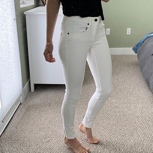 White denim skinny jeans by Burberry